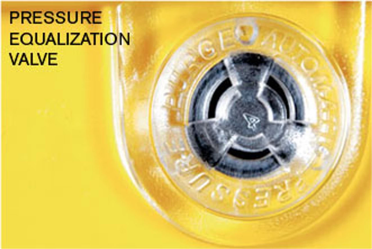 Pelican 1030 Micro Case - Image 3